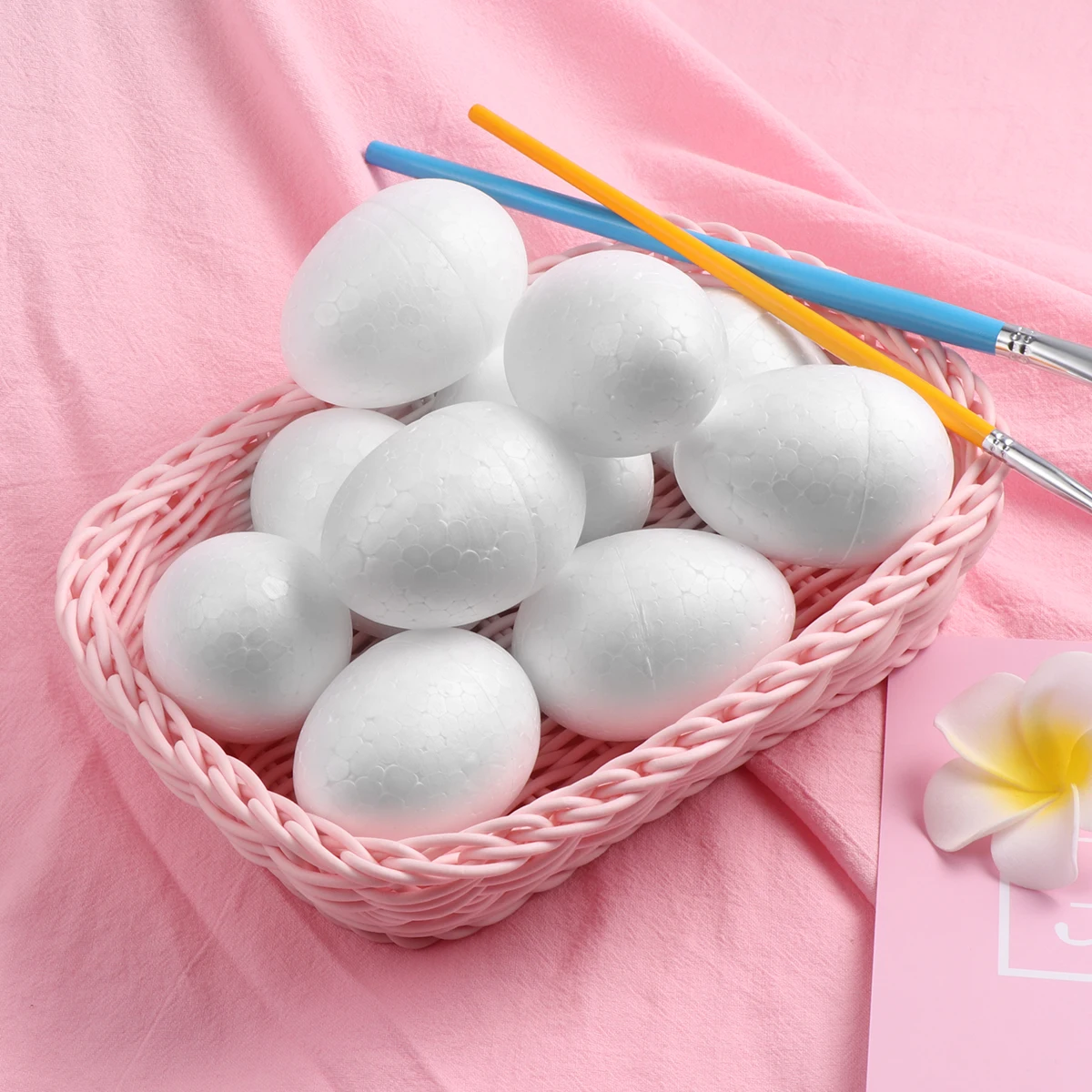 

50pcs White Embryo Foam Eggs Decorative Speckled Plastic Handmade Balls DIY Easter Craft Festival Wedding Accessories