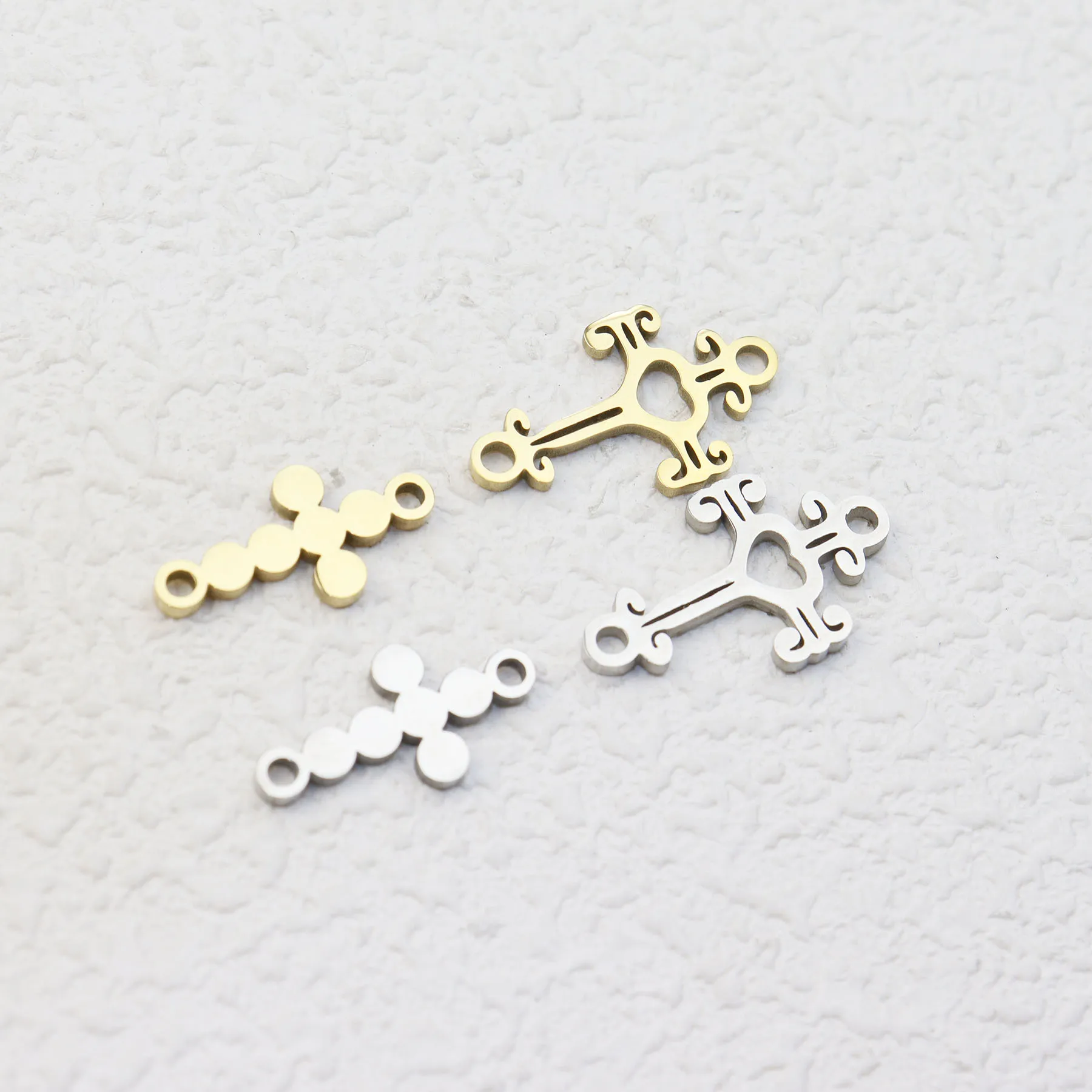 5pcs Wholesale Stainless Steel Cross Crawn Charm Connector Fashion Jewelry Anti-allergy Pendant DIY Necklace Earrings Bracelets