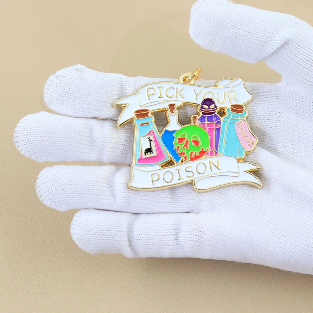 Classic Cartoon Alice Same Keychain “Pick Your P-o-i-s-o-n”“Drink Me” Enamel Pendant Keychain Jewelry Collection