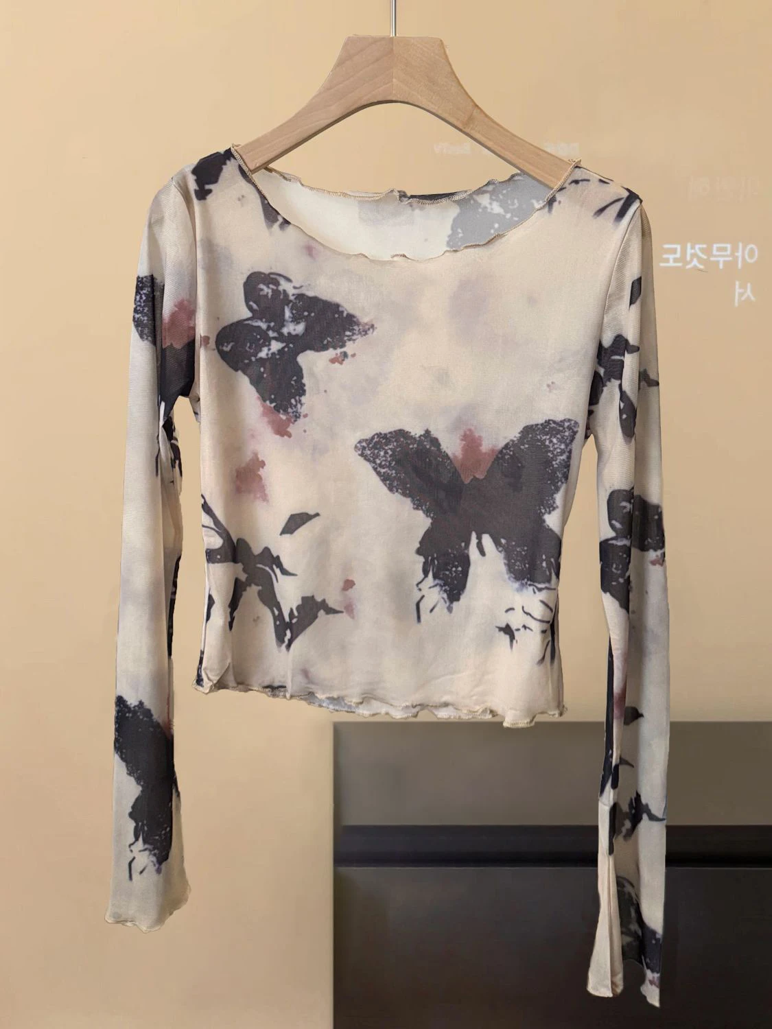 Spring Summer New Design Printed Loose Long Sleeve Thin Transparent Women's Sun Protection Shirt T-shirt Hanging Neck Tube Top
