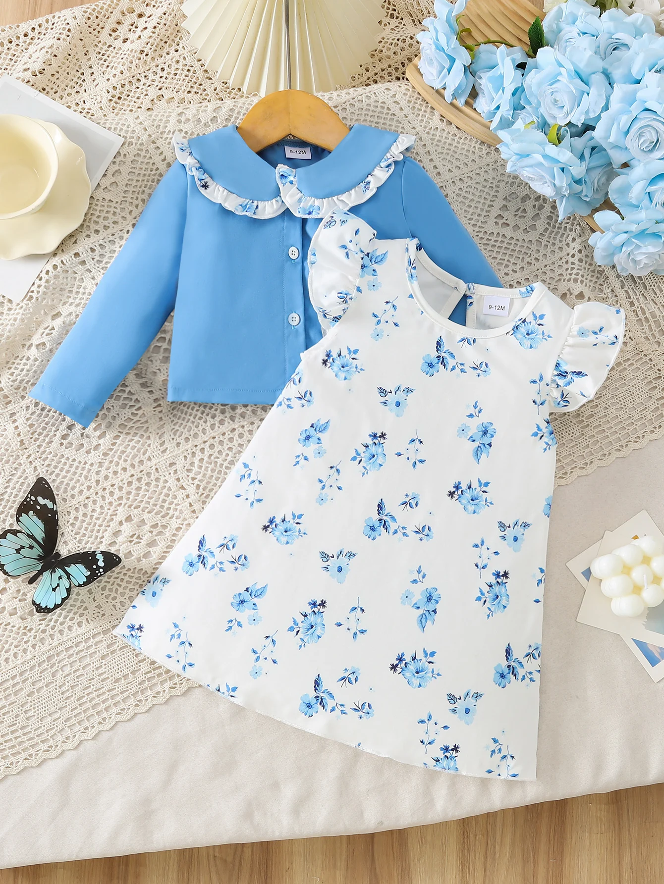 

Сине-белая юбка и куртка с цветочным принтом для маленьких девочек, комплект с кружевным воротником и пышными рукавами, очаровательный комплект с украшением по подолу на каждый день