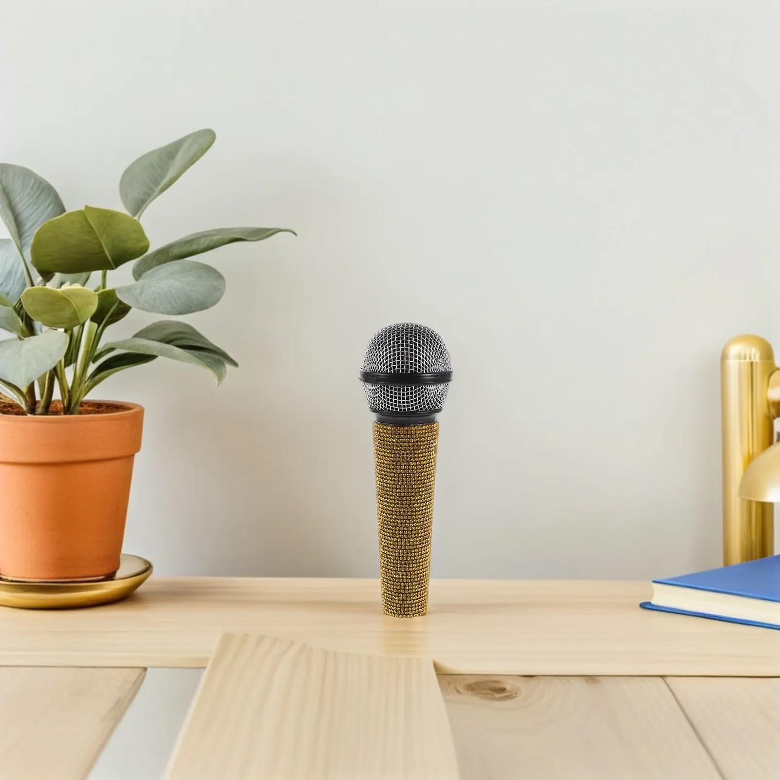 

Пластиковый микрофон со стразами для детей, игрушечный реквизит для ролевых игр, мини-микрофон для сценических выступлений, легкий имитационный микрофон, сувенир для вечеринок и фестивалей