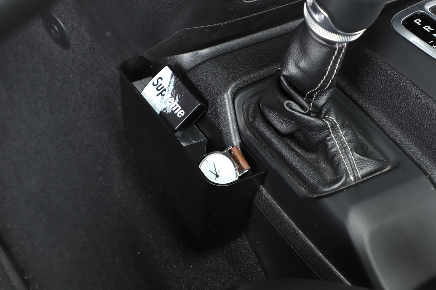 Stowing Tidying for Jeep Wrangler JL Gladiator JT 2018-2023 4-Doors Car Gear Shift Storage Box Organizer Tray Accessories Black