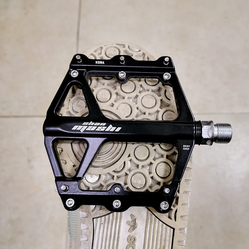 MTB Bike Pedals Sepeda 3 Bearing Mountain Aluminum Alloy Non-slip Super Light Flateform Bicycle pedal Cycling Bike Accessories