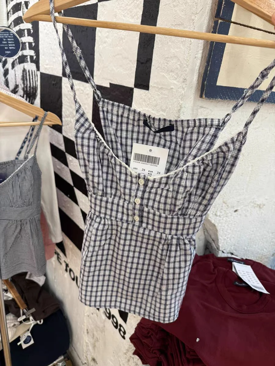 البحرية منقوشة الدانتيل تقليم سليم تانك القمم امرأة ثلاثة أزرار الخامس الرقبة الظهر الدانتيل متابعة القطن بروتيل الصيف خمر الشارع الشهير المحاصيل القمم #5