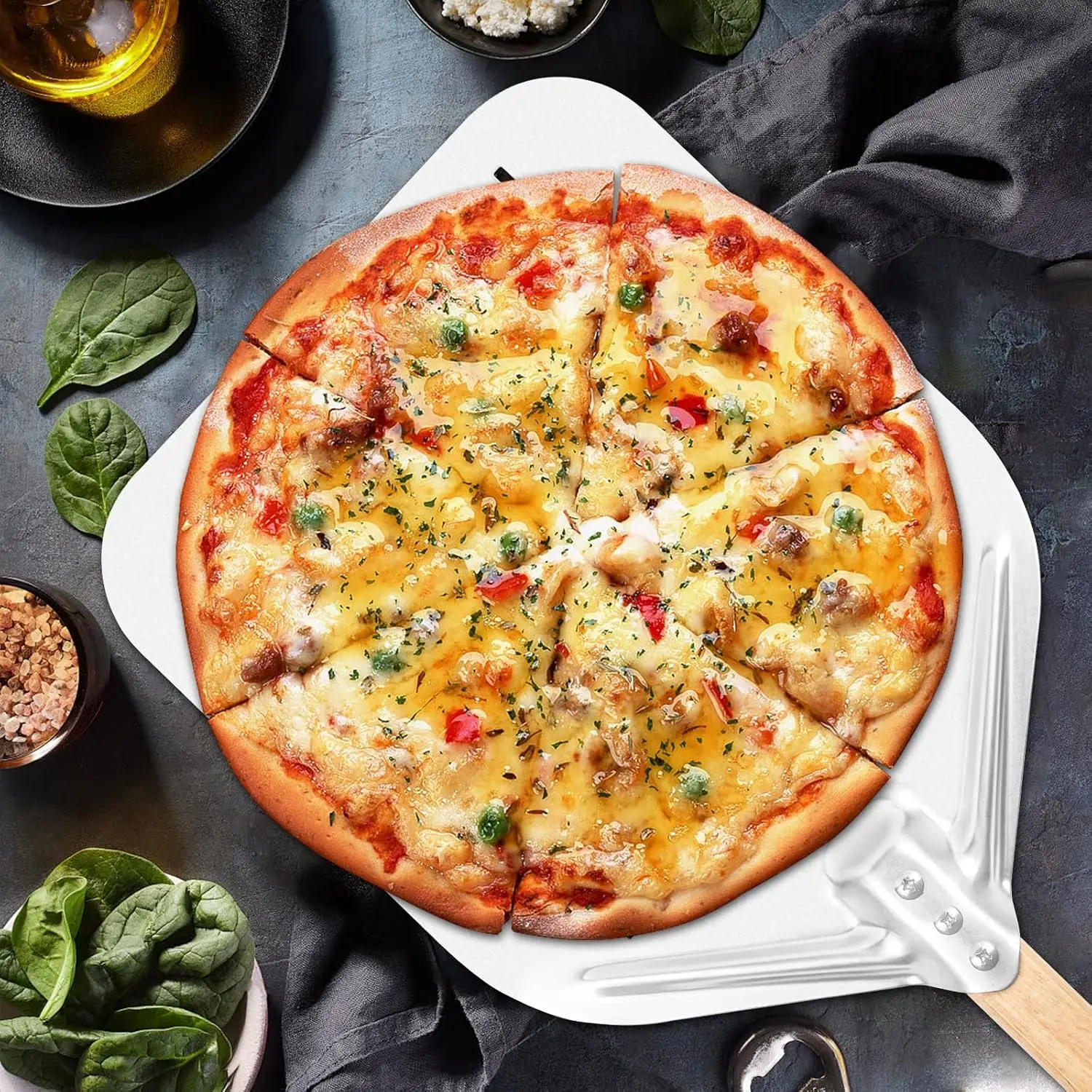 Backschaber 39,5*30cm mit Holzgriff für die Küche, Küchenutensilien und kleine Werkzeuge, Küchenwerkzeugset, Pizza-Schaber, perforierte Pizzaschaufel für die Küche, Pizzaschaufel mit perforiertem,