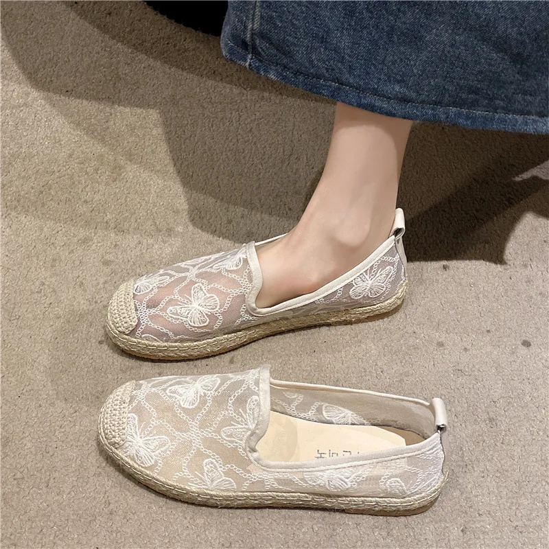 Women's Flats 2024 Summer Round Head Casual Sneakers New Fashion Lace Mesh Breathable Slip-on Woman Fisherman Shoes