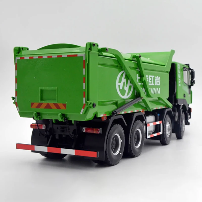 Diecast Alloy 1:24 Scale IVECO Heavy Waste Dump Truck Cars Model Adult Classics Toys Gifts Collection Souvenir Static Display