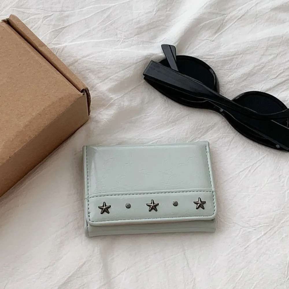 Portable Vintage Style Trifold Wallet Ultra Thin PU Leather Coin Pocket Multiple Slots Compact Size Star Rivet Wallet Men