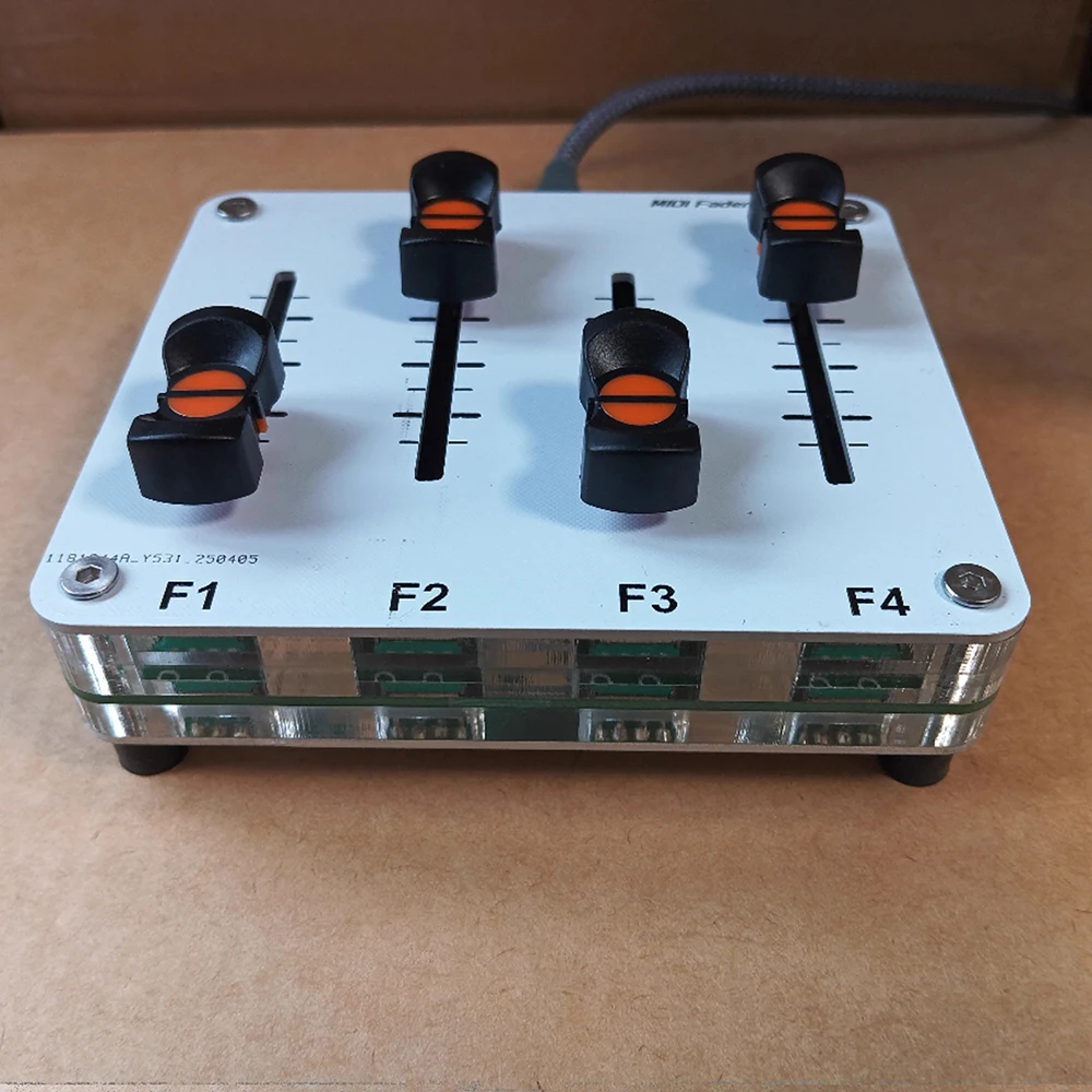 4-Kanal 42 mm MIDI-Fader, individuelle CC-Steuerung mit USB-Schnittstelle für Musik-DAW-Software