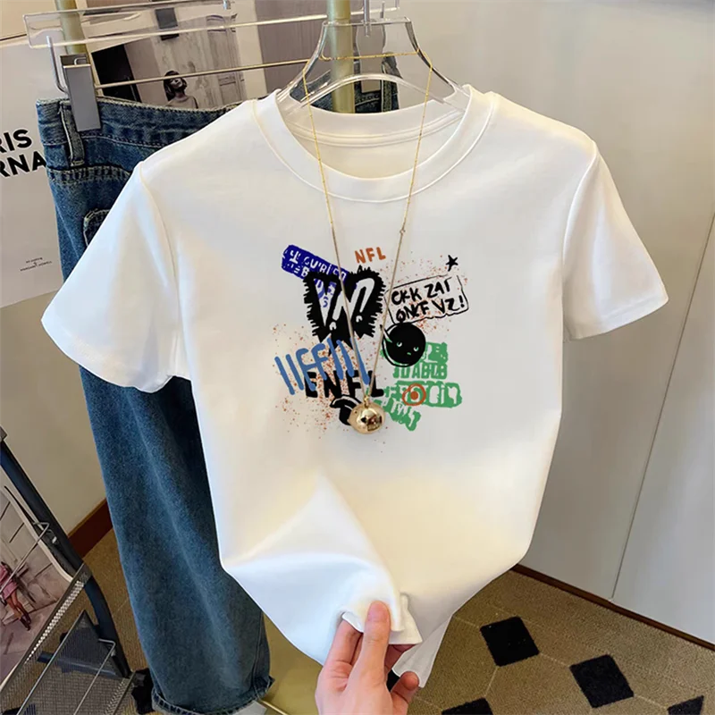 2025 T-shirt a maniche corte da donna stampata a maniche corte taglie forti T-shirt da donna allentata estiva Modello di lettera di alta qualità CCXX210