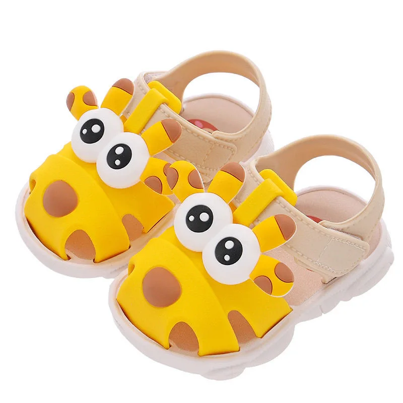 Sandali per bambini nuovi ragazzi cartoon cute baby soft bottom antiscivolo baby step shoes ragazze outdoor casual kids Baotou shoes