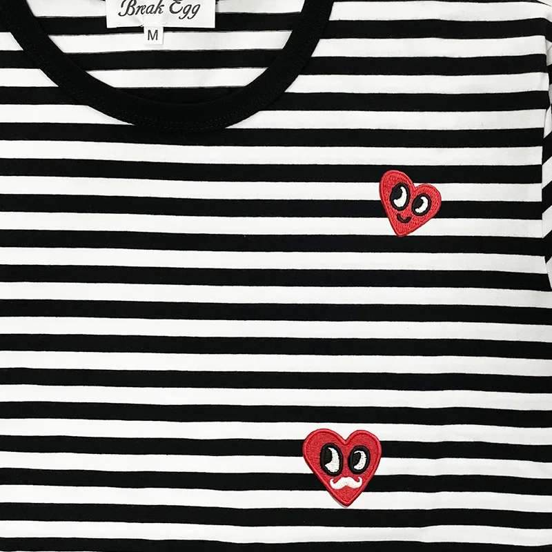 Frauen O Hals Langarm T Shirt Baumwolle Gestreiften 3D Rot Bunte Herz Stickerei Gerade Fit Casual Top für Frühling Herbst