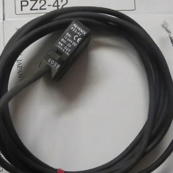 

2026 Pz2-42 Photoelectric Sensor New Fast Delivery Brand New Original Spot Plc