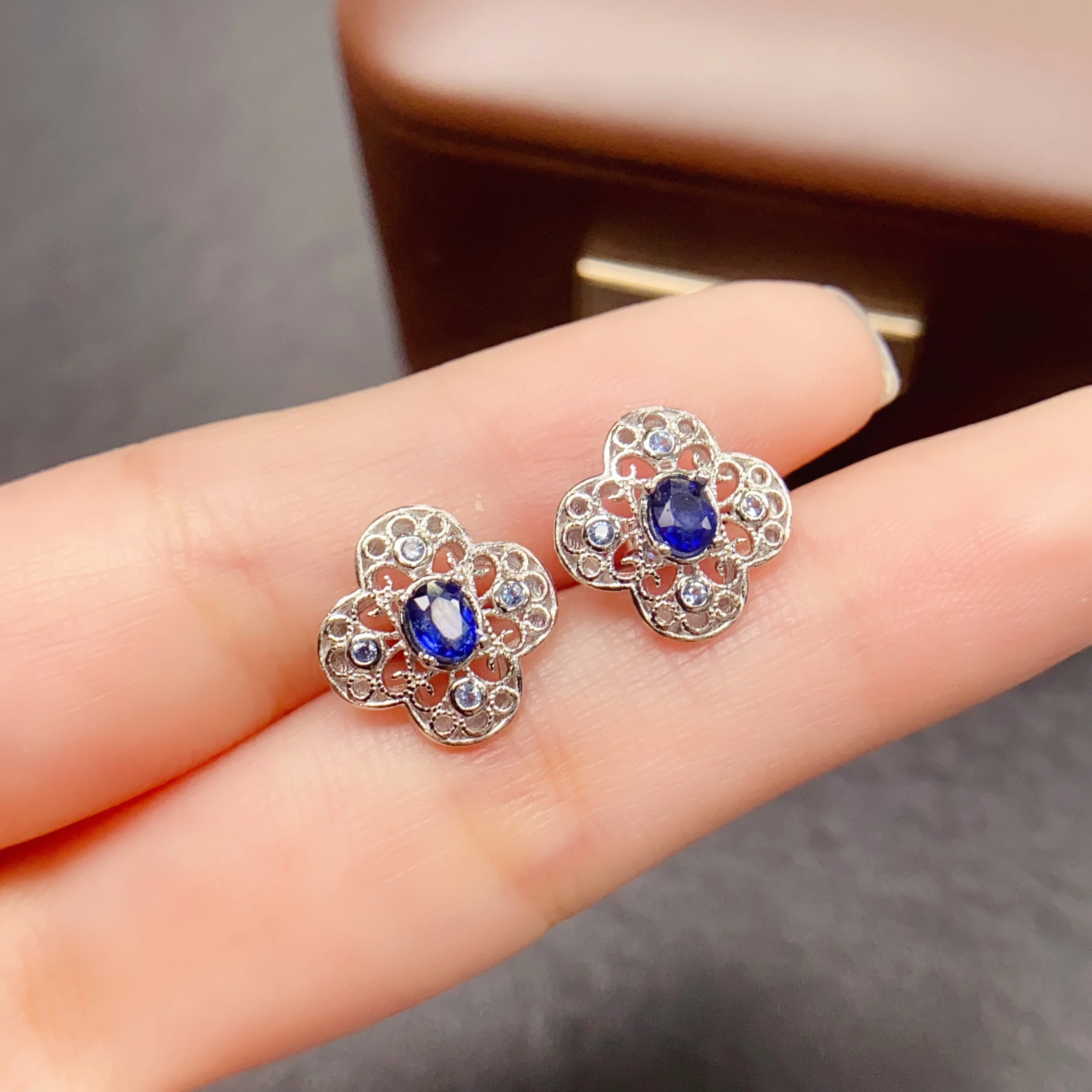 3*4mm Natural Sapphire Earrings S925 Sterling Silver Certificate Fine Fashion Hollowed-out Design Charm Jewelry for Women FS