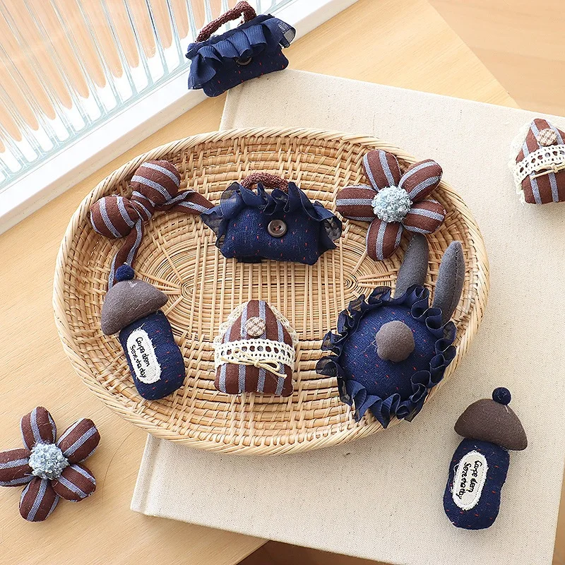 

Korean Style Brown Blue Striped Fabric Bow Brooch 3D Rabbit Cartoon Pin For Women Daily Clothing Bag Decoration Premium Soft