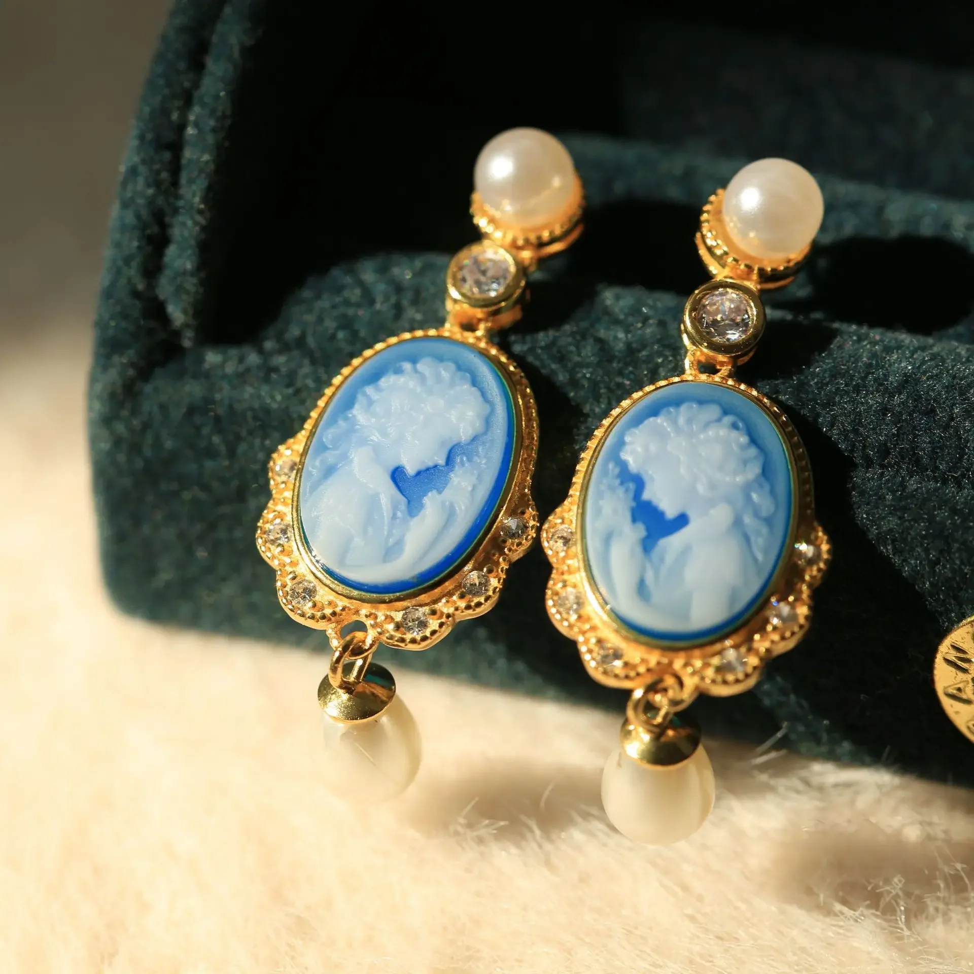 Factory Sales 925 Silver Inlay German Cameo Eardrops Agate Relief Retro Minority Design Antique Style