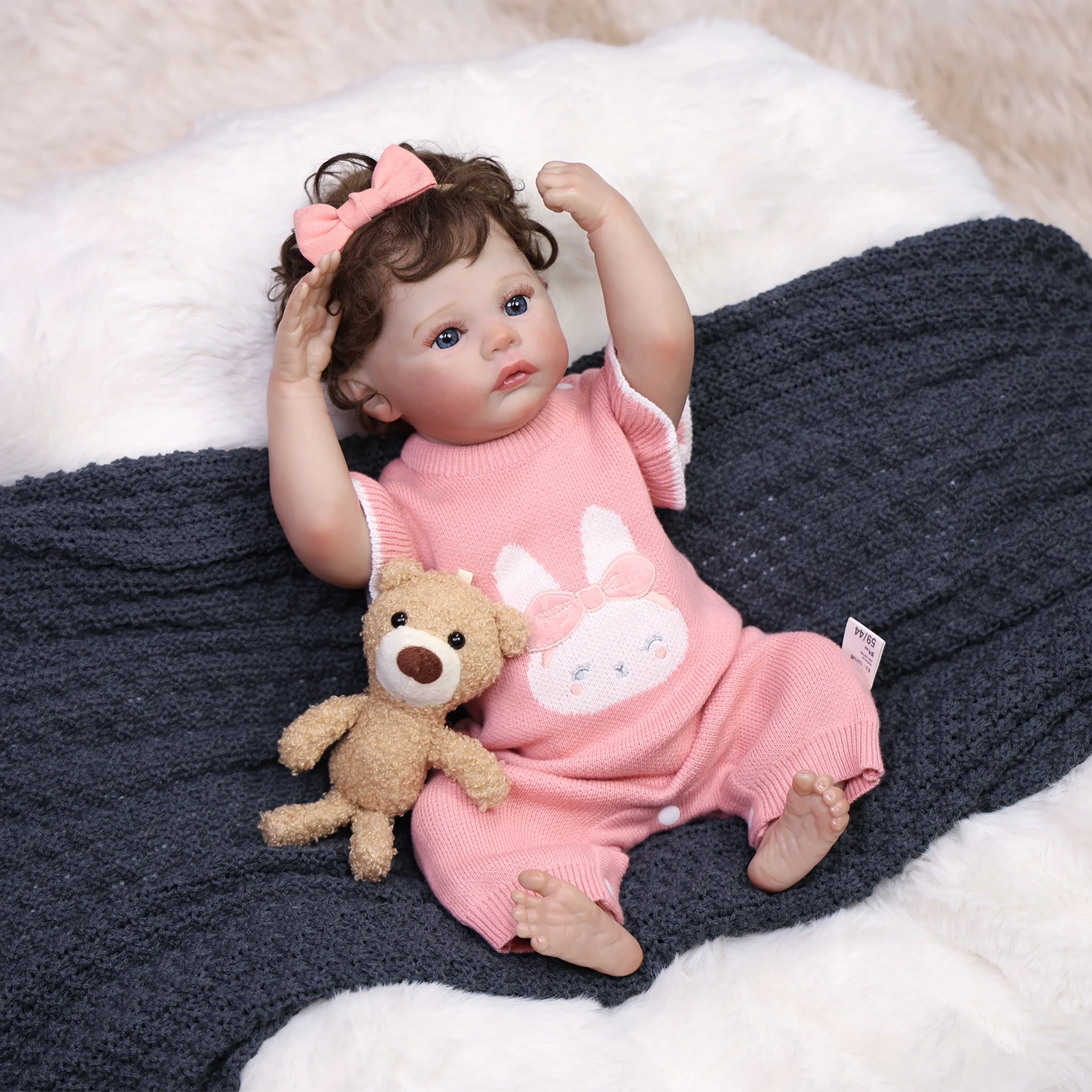 

KEIUMI 18 Inch Reborn Baby Doll Soft Silicone Vinyl Realistic 3D Skin Newborn Babies Toy For Kids Gift
