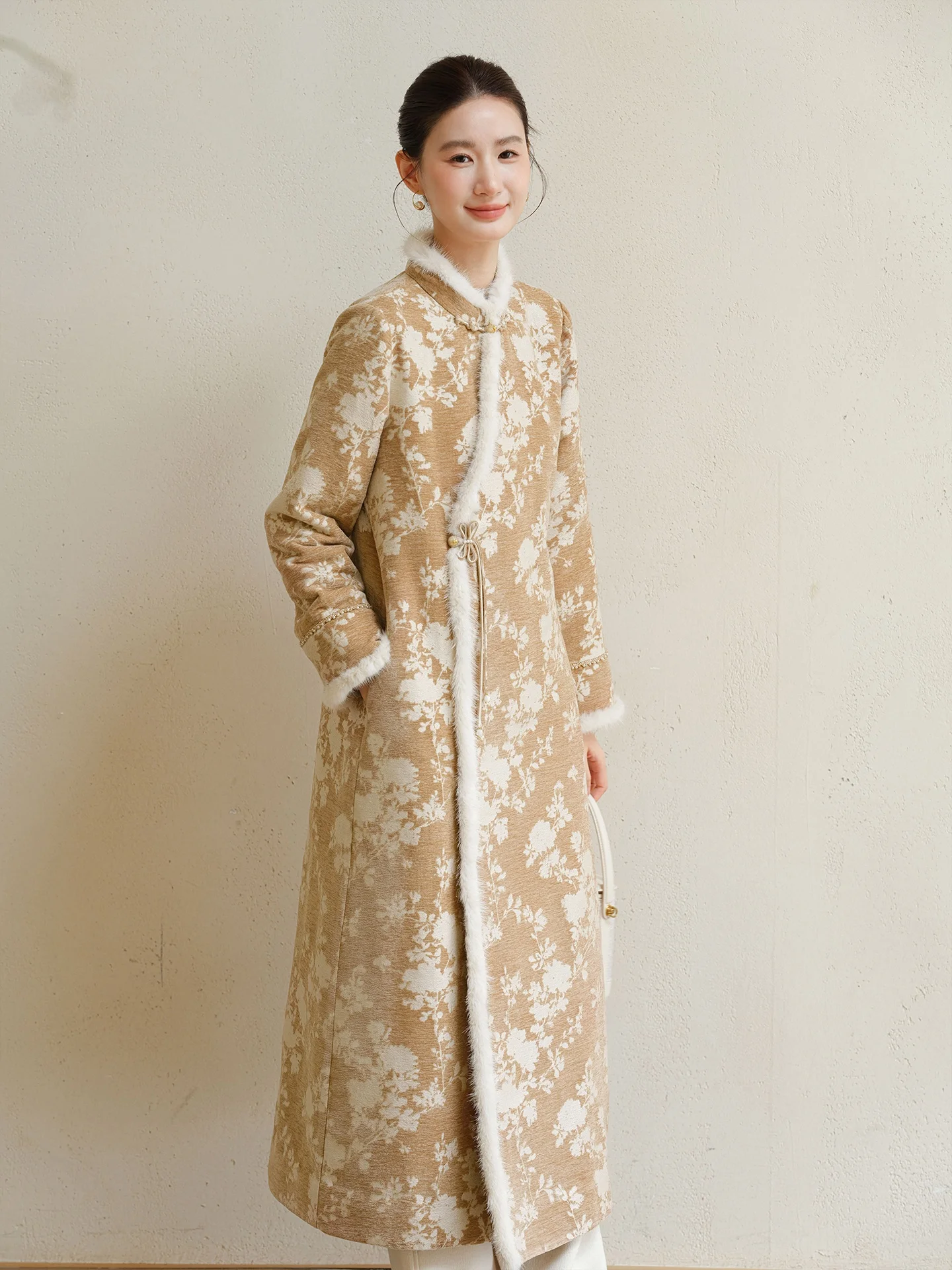 ChuCheni Abrigo Largo Chino para Mujer, de Invierno, con Ribete de Piel, Estilo Qipao, Ajuste Holgado, Manga Larga, Botón Único