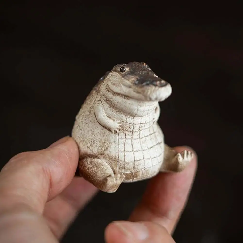 Super Cute Tea Sculpture Beautiful Simulated Decorative PurpleClay Handmade Crocodile Tea Figurine Tea Accessories Gift Ornament - view 4