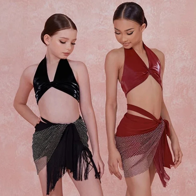 

Kid ZYM Latin Dance Costume Girls Performance Dancewear Halter Tops Rhinestone Net Skirt Cha Cha Rumba Practice Clothes DNV20717