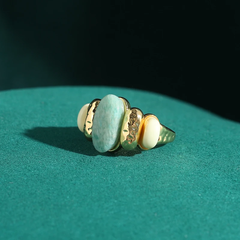Vintage Gold Color Opals Green Natural Stone Ring Irregular Shape Jewelry for Woman Mom Gift Luxury Accessories New in 2024