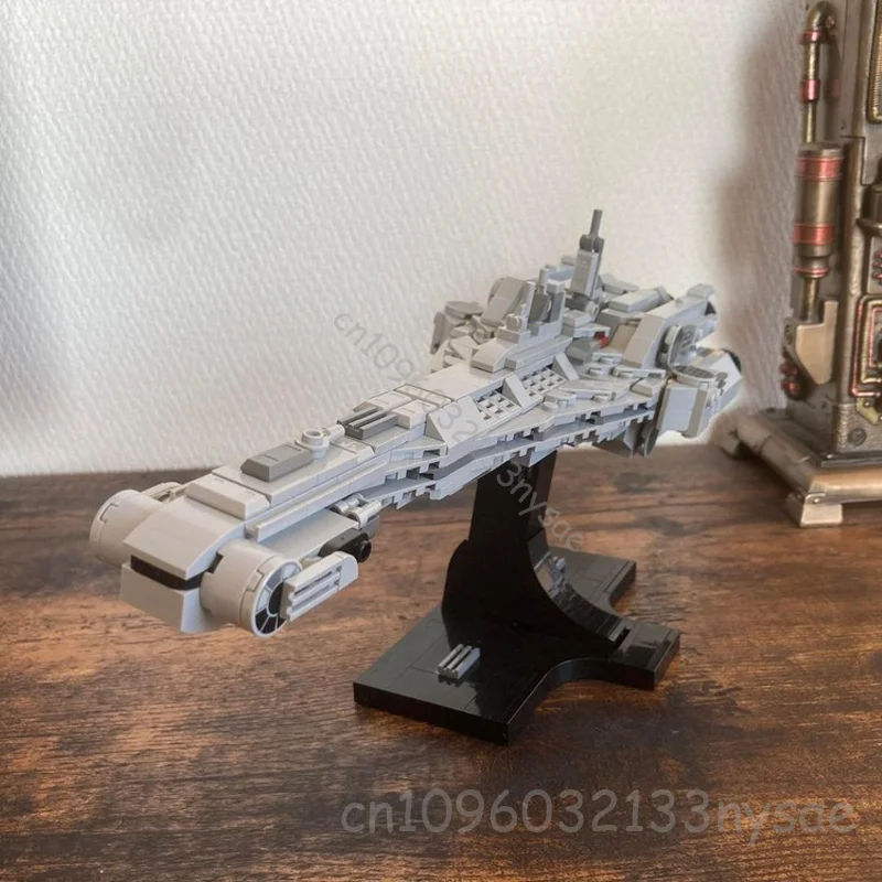 

2025 New Assemble Star Battle Spaceship Building Blocks DIY Galactic Starcruiser Halcyon Midi Bricks Educational Toy Kid Gift