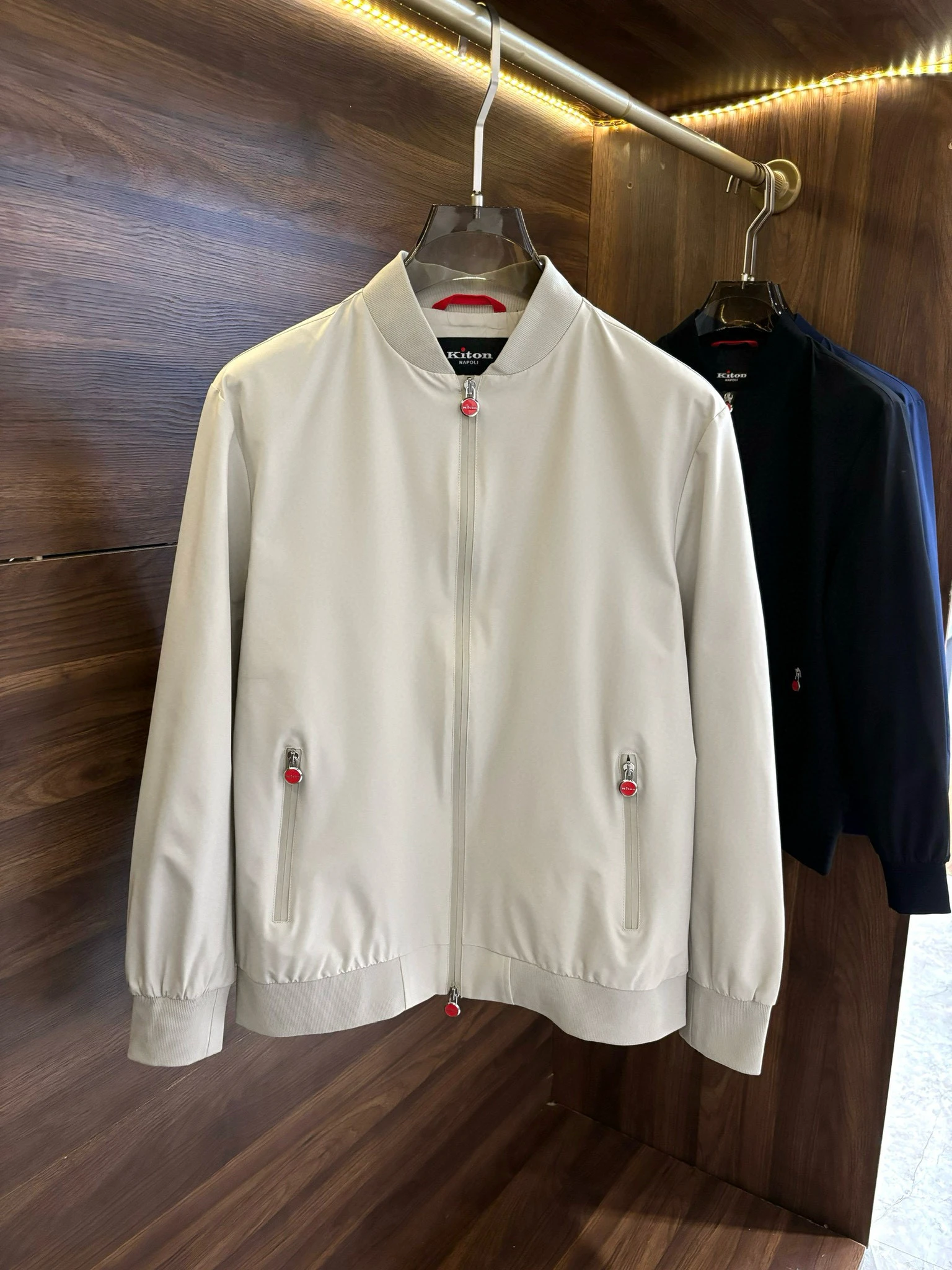 

KITON Повседневная универсальная ветровка с воротником-стойкой на молнии Бейсбольная куртка