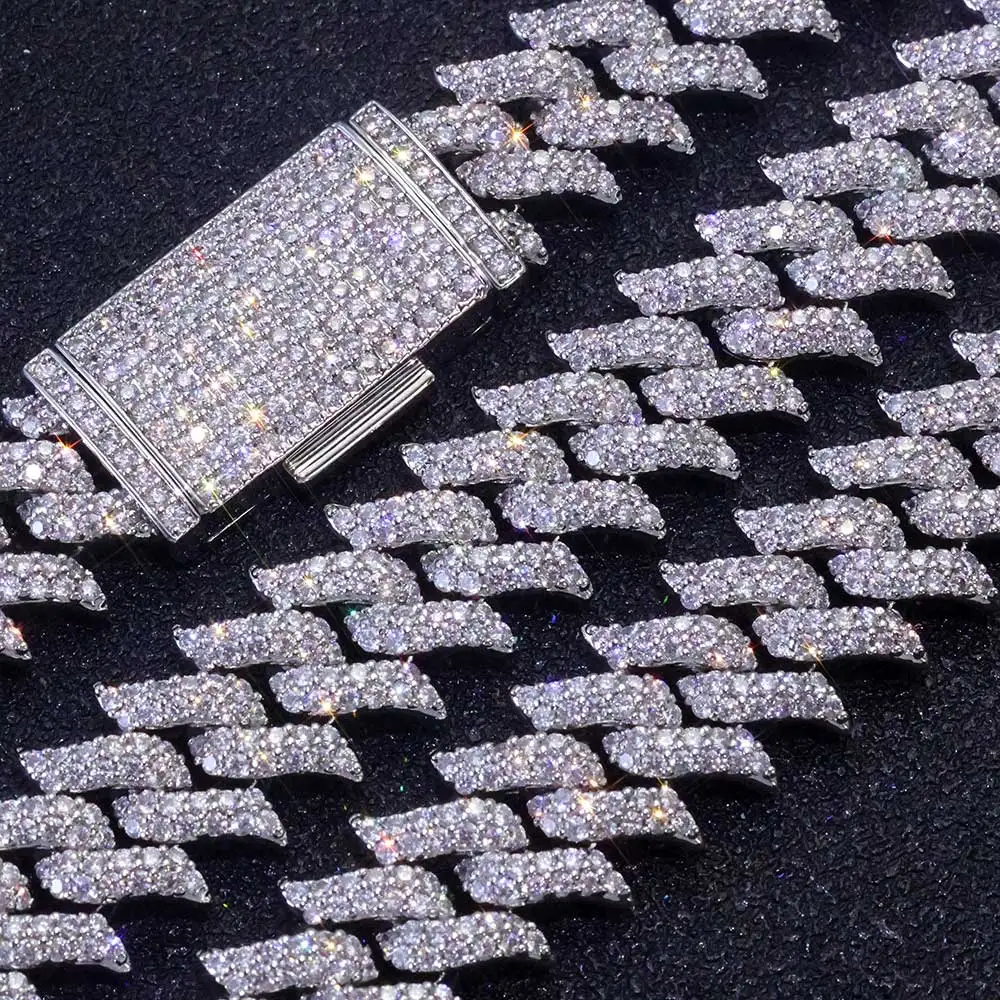 

Нью-Йорк Хип-Хоп Майами Кубинская цепочка с шипами и шипами Iced-Out Full Pave Циркон Bling Новый дизайн Ожерелье Ювелирные изделия