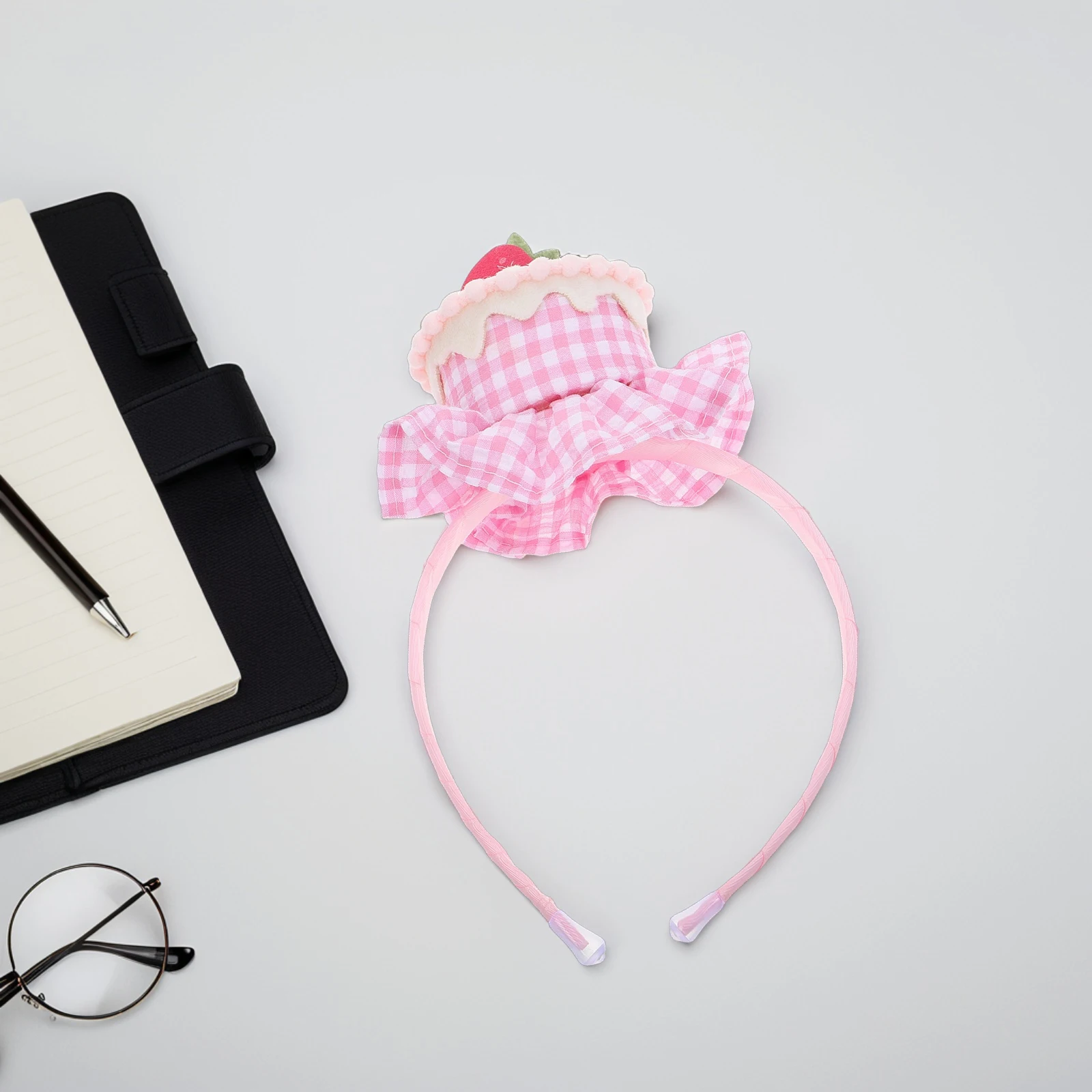 

Strawberry Cake Headband Cute Realistic Cream Design Comfortable Elastic Party Dress Hairband Little Headbands