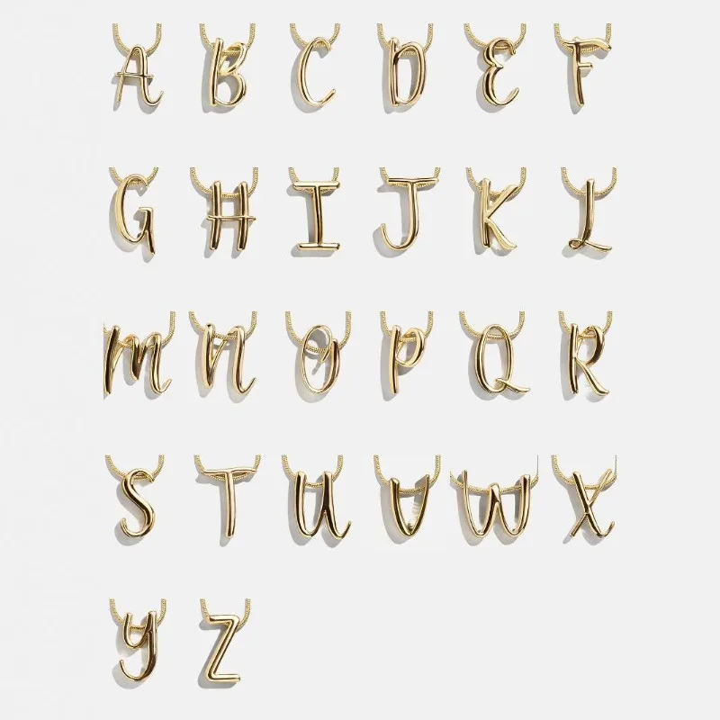 قلادة كلاسيكية من الفولاذ المقاوم للصدأ مطلية بالذهب عيار 18 قيراط للنساء هدية عيد الميلاد وأعياد الميلاد