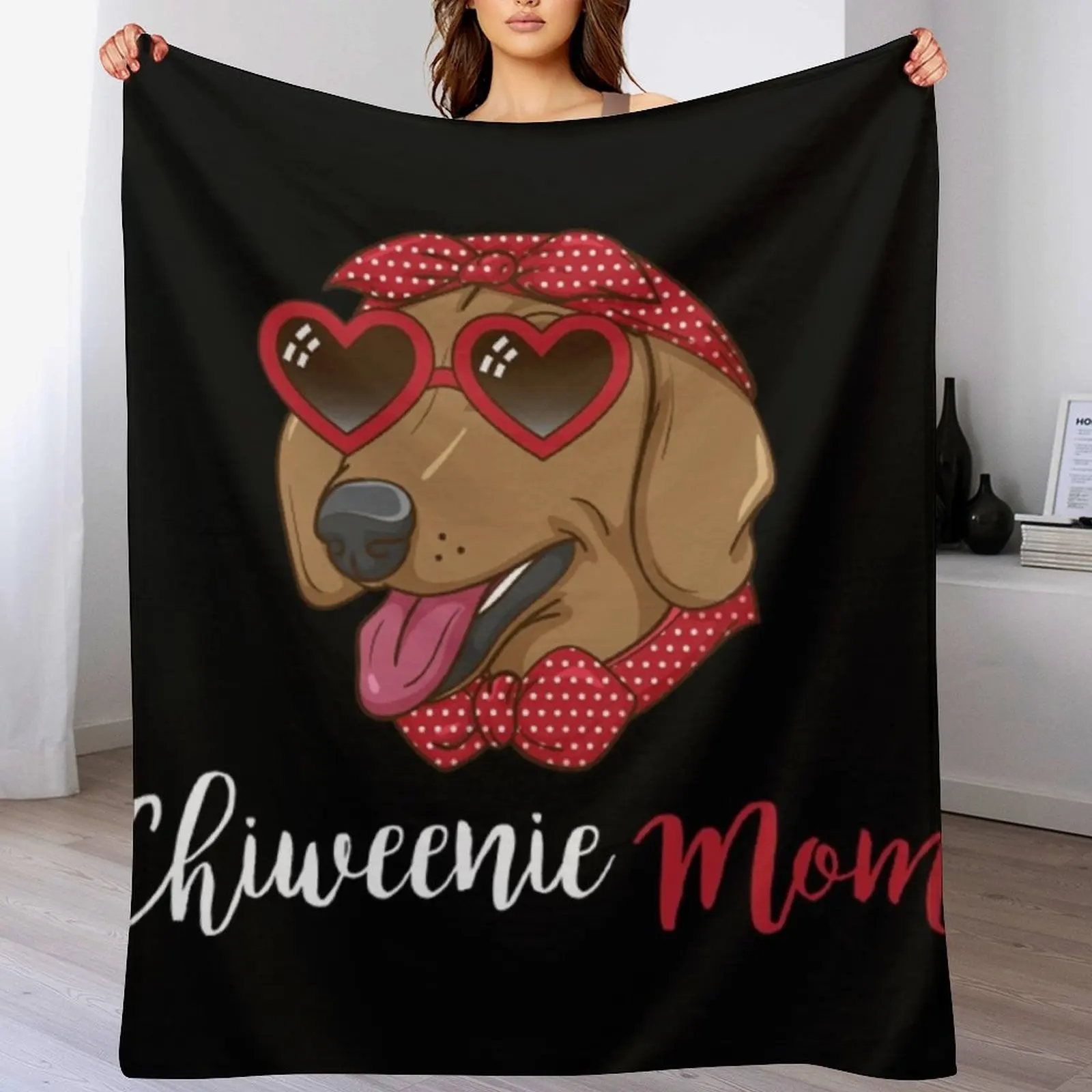 

Chiweenie Mom Dog Lover Gift Women Dog Owner Chiweenie Throw Blanket Portable Lightweight Blanket for Travel Camping