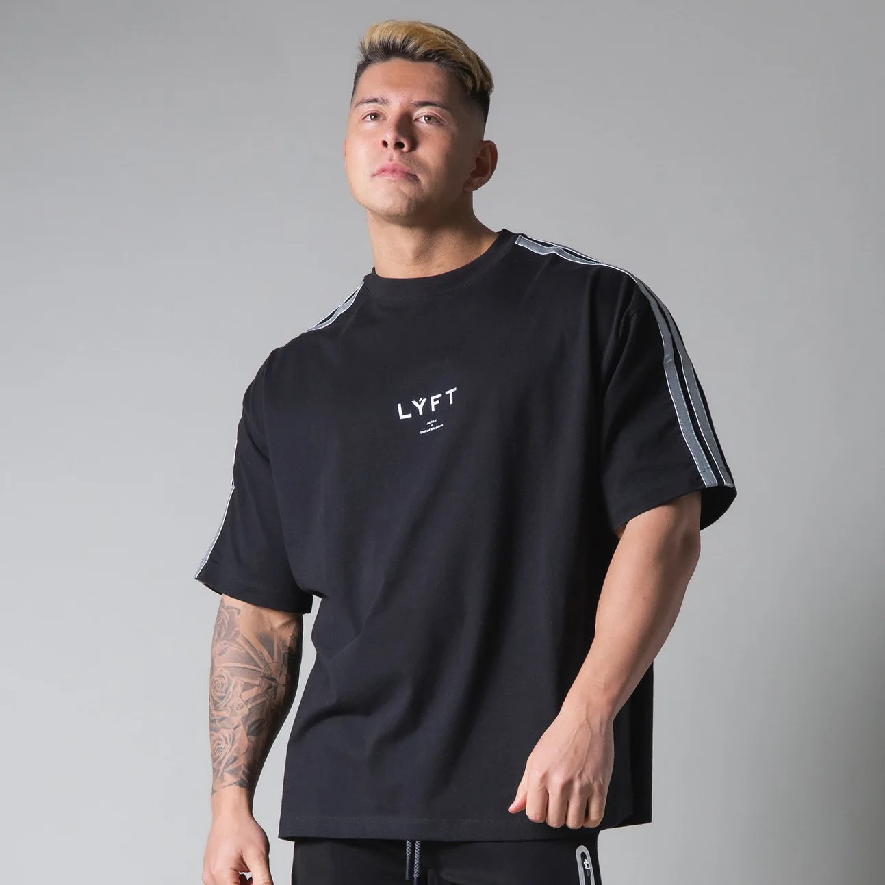 LYFT summer trend short sleeve cotton loose round neck half sleeve thin shirt solid color top men