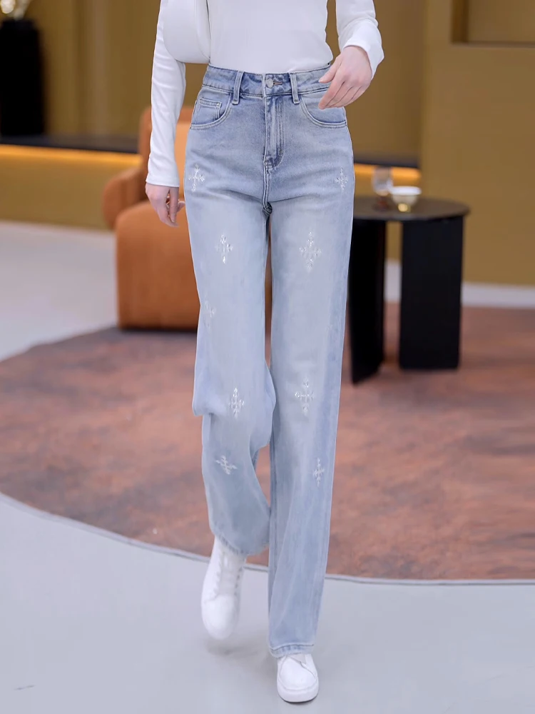 

Светло-голубые джинсы с вышивкой, узкие, широкие, с высокой талией, прямого кроя, модные женские джинсовые брюки нового стиля для весны и осени