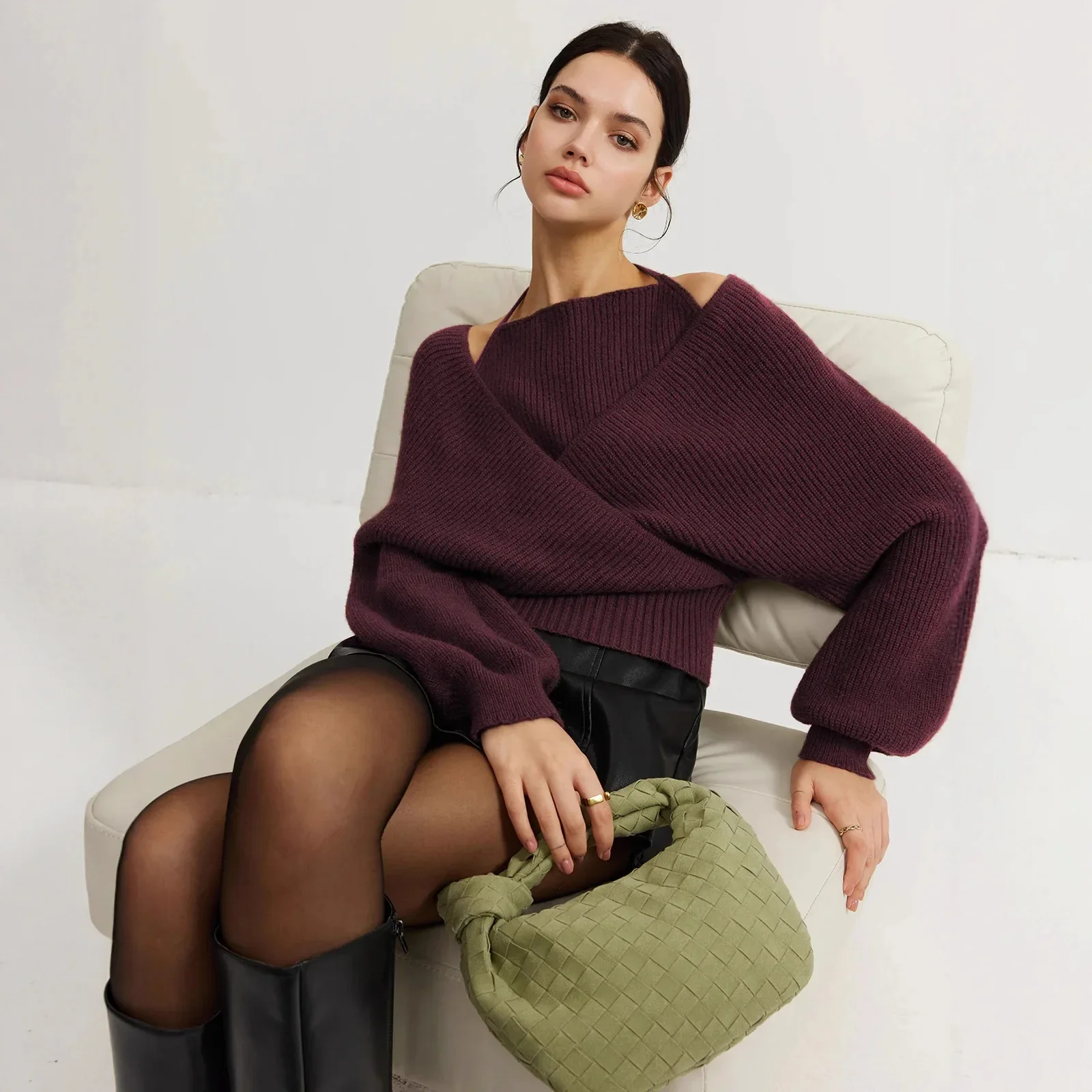 

2026 Новый свободный вязаный свитер крест-накрест с рукавами «летучая мышь», женский модный свитер для ночного выхода с квадратным вырезом и завязкой на талии