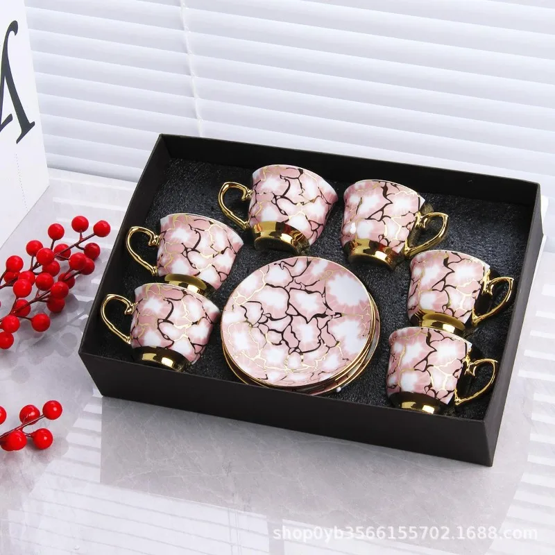 طقم فناجين شاي أكواب فاخرة للقهوة الفاخرة تانيا Bulhoes كوب قهوة من السيراميك مع صحن جديد العظام الصين أكواب بورسلين شريط التخييم