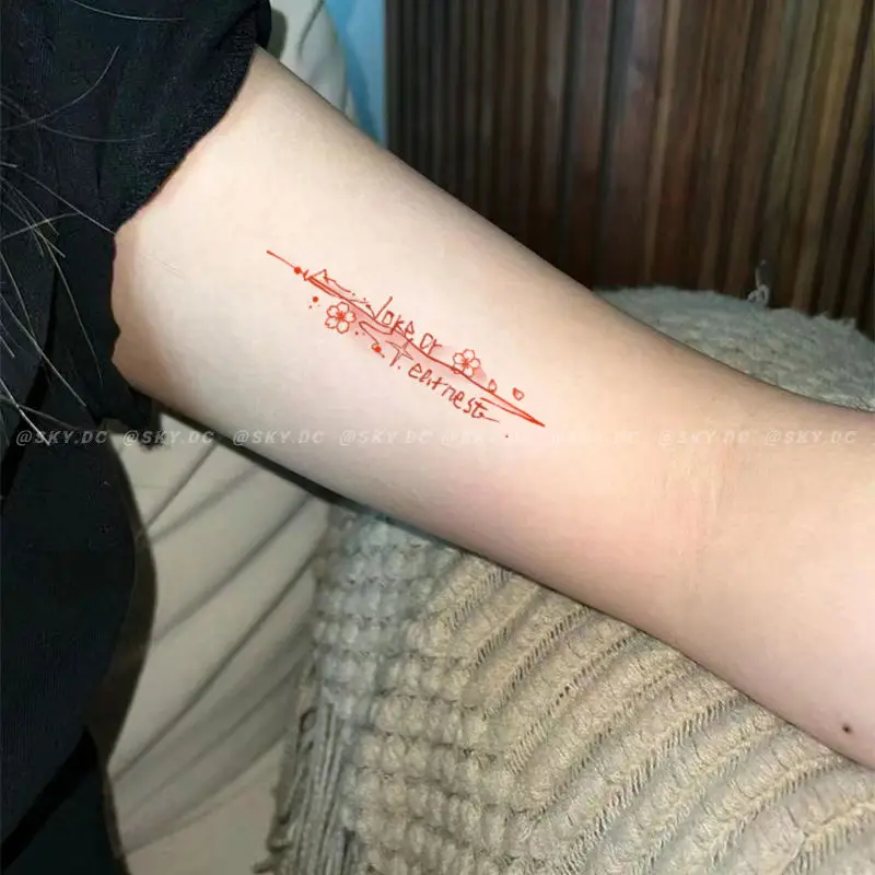 Brief Linie temporäre Tattoo Aufkleber wasserdicht langlebig Hotwife neue heiße Mädchen Großhandel Festival Zubehör Kunst Tattoo süß