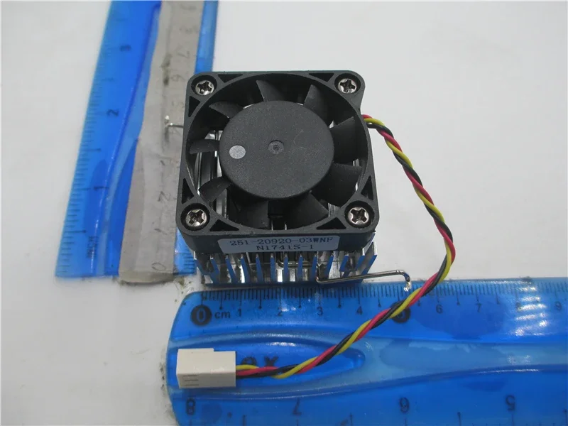 

DIY Aluminium Northbridge Heatsink Cooler Motherboard Radiator w/4cm Fan For PC Computer Case South North Bridge Chipset Cooling