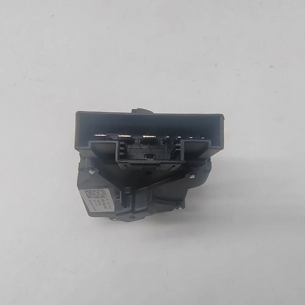 Ignition Switch Replacement For Santana Jetta Polo Lavida Seat Car Motor Starter Mechanism Electrical Repair Accessory view 6
