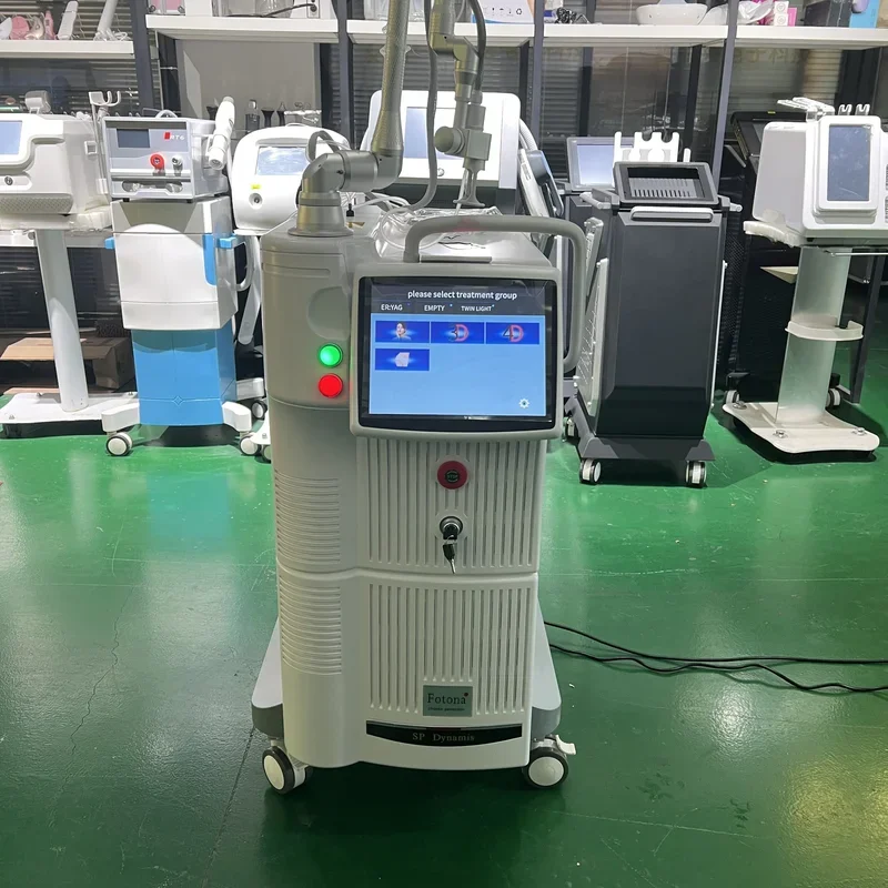 2025 Newest design 4D Fotona Co2 Fractional lase Treatment Machine 10600nm lase beaut machine For Resuacing Acne Scars