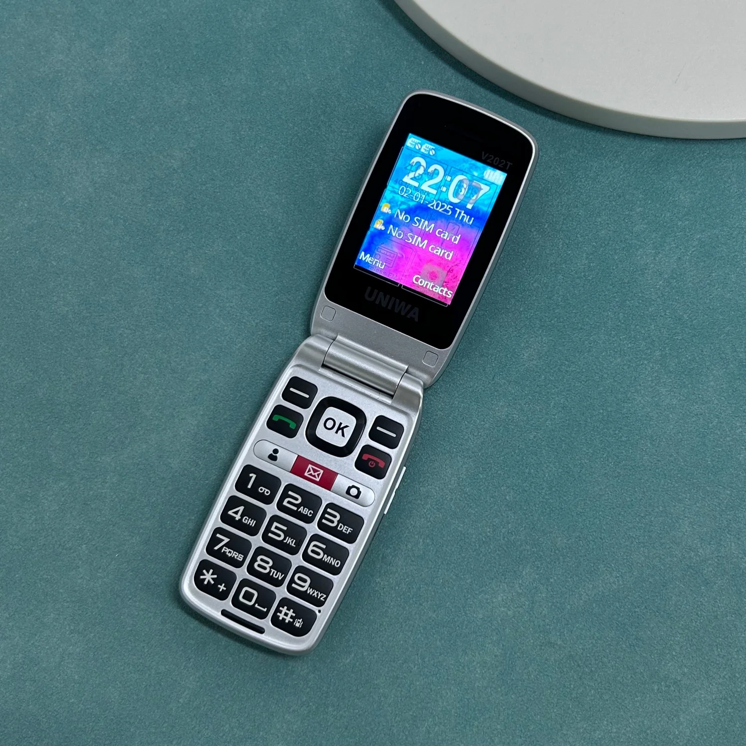 UNIWA V202T Flip Phone Dual Screen Large Button Dual SIM Card 4G Network Mobile Phone Support Charging Dock For Elderly