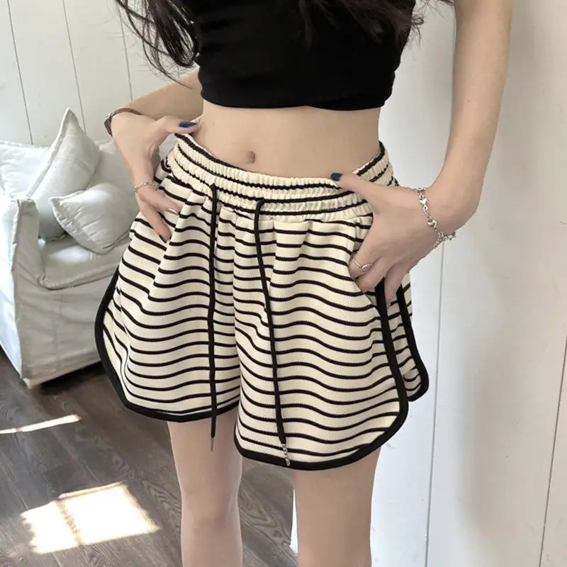 High Waist Striped Sports Shorts Women's Summer New Loose Slimming plus Size Three-quarter Length Casual Hot Pants Outerwear