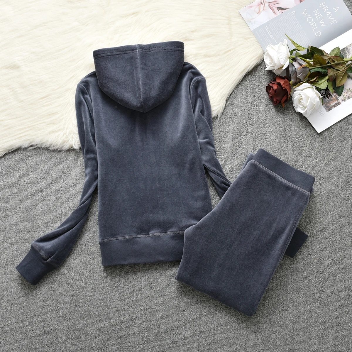 Retro Velvet Tracksuit Solid Color Hooded Sportswear Suit Casual Winter Outdoor Sportswear Women's Warm Sportswear Solid