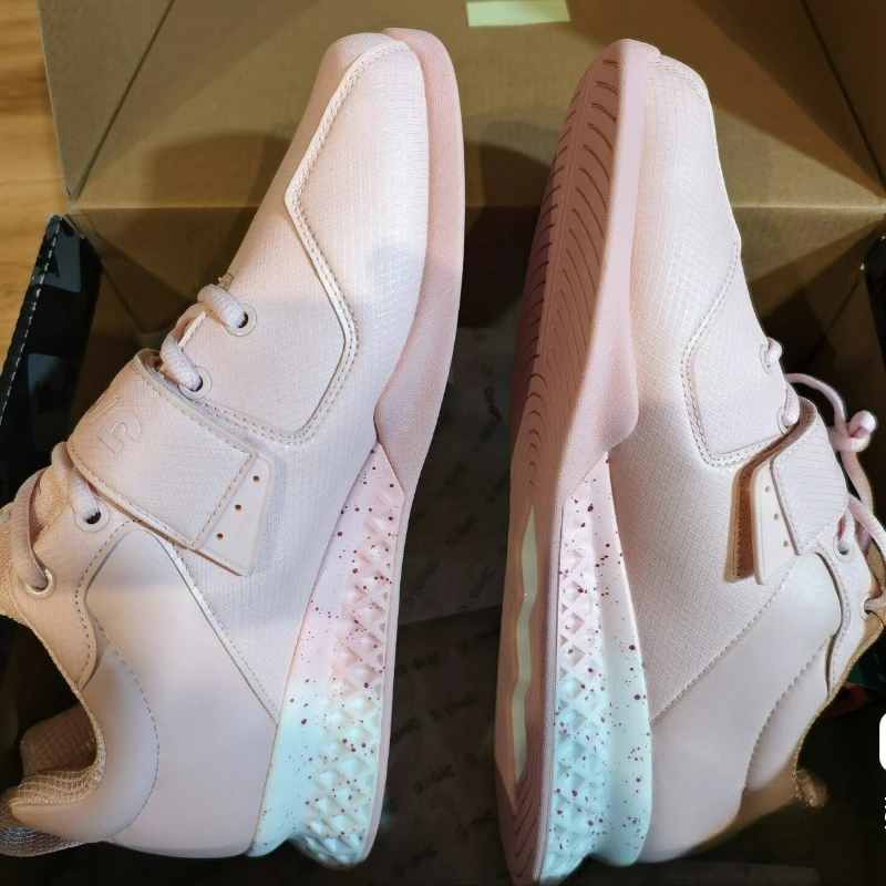 2026 New Weight Lifting Shoes Men Women Pink Squat Hard Pull Shoes for Unisex Comfortable Indoor Sports Shoes Couples