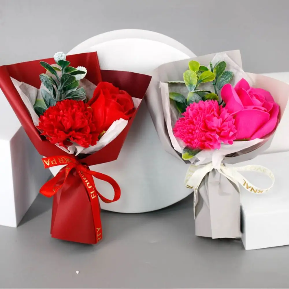 Ramo de rosas artificiales, embalaje de regalo, flores artificiales para sujetar las manos, Mini 3 cabezas, flor de jabón para sujetar las manos, Día de San Valentín