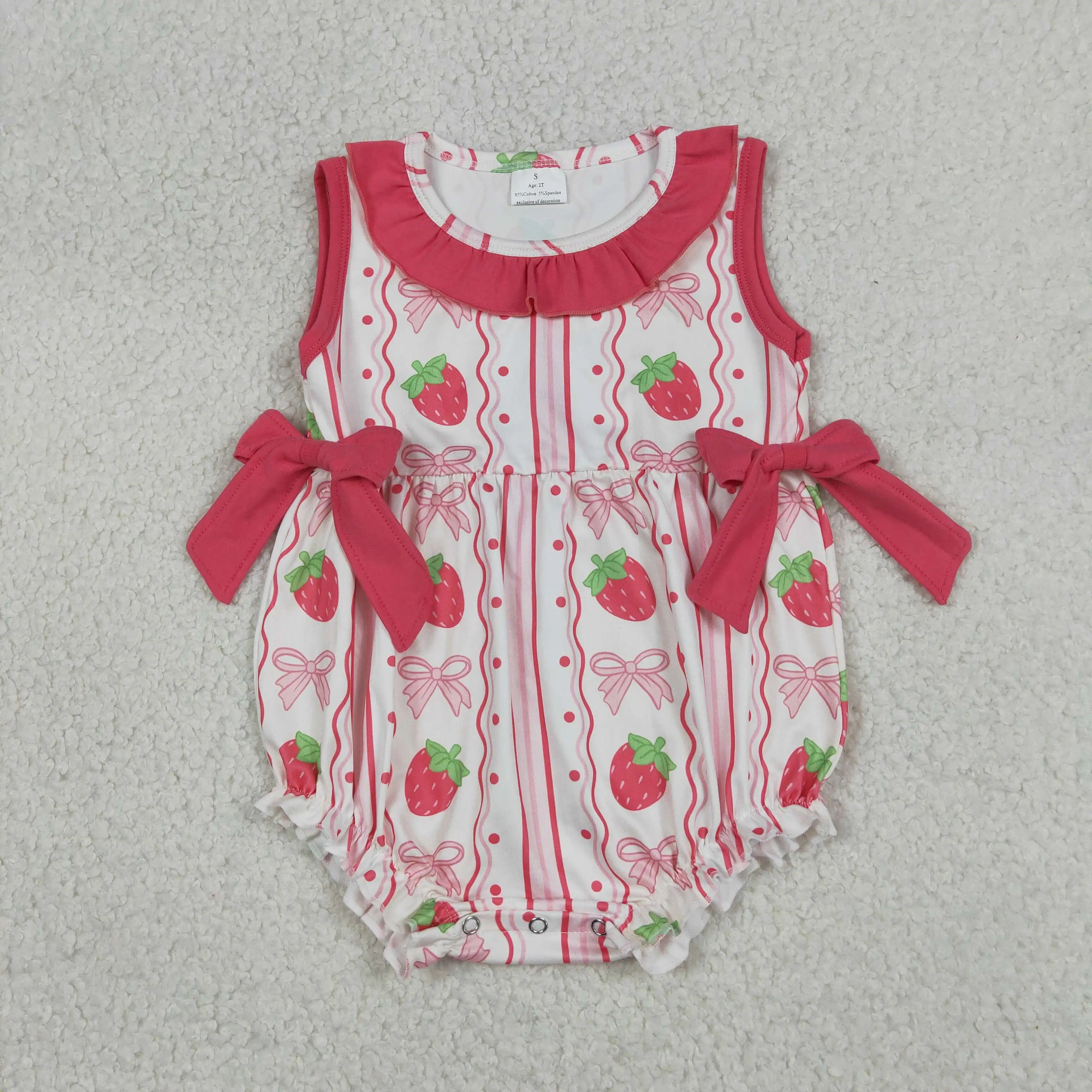 Wholesale Kid Toddler Bows Strawberry Bubble Romper Children Girls Clothes Newborn Infant Coverall Baby Girl Ruffle Bodysuit