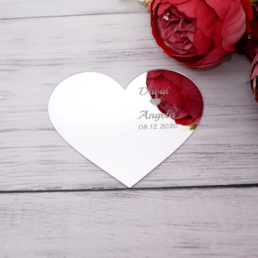 

Custom Heart Shape Bridal And Groom Name 2mm Thickness Mirror Plate Personalized Wedding Acrylic Tray Party Decor Favors