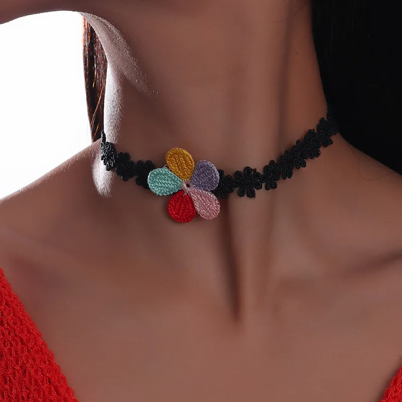 Aihua Sexy rote Samt-Choker-Halsketten für Frauen, Kristall-Herz-Halskette, Braut, Hochzeit, Party, Schmuck am Halskragen – Detail 19
