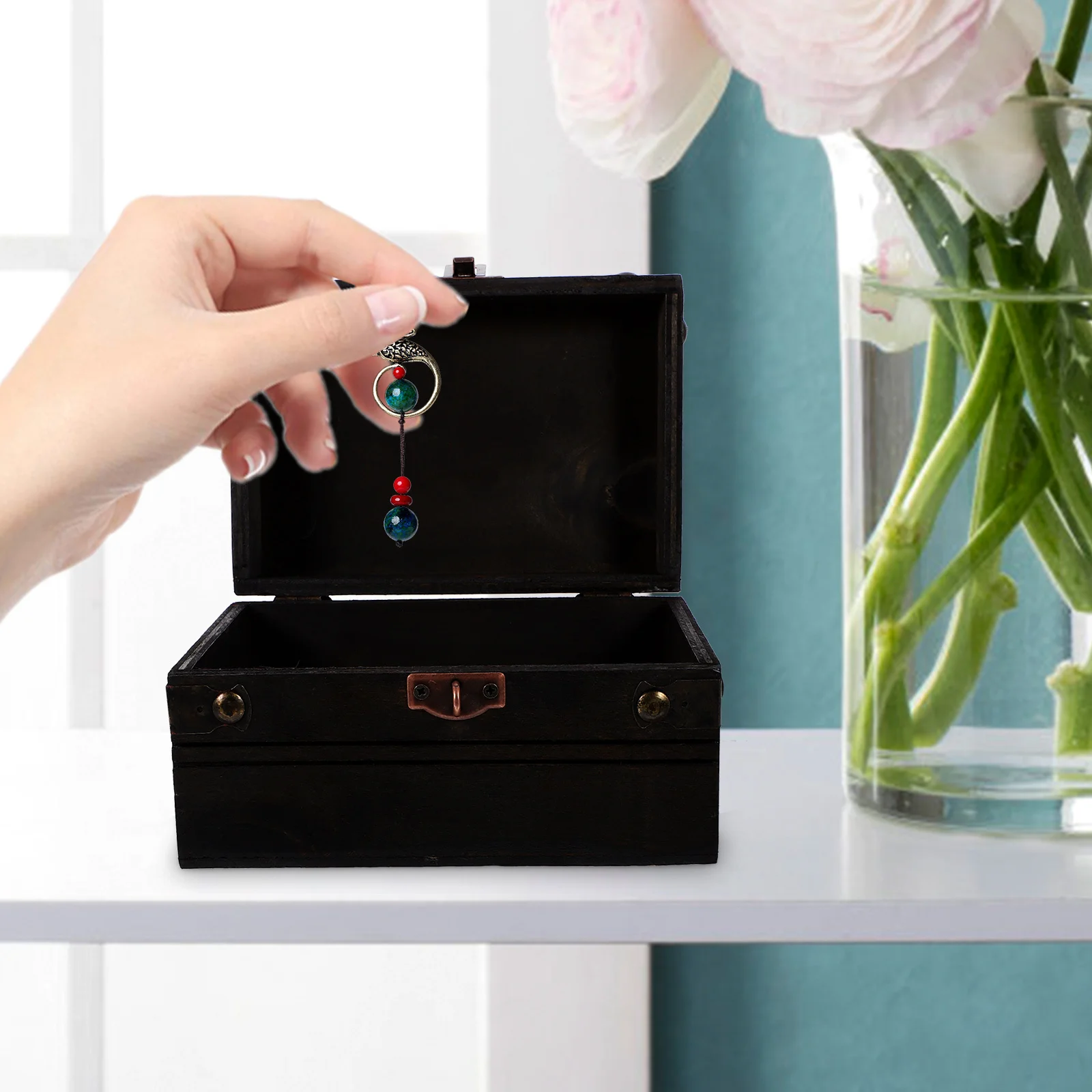 

Vintage Jewelry Box Retro Wooden Storage Box For Earrings Rings Pendants Treasure Chest Trinket Organizer Home Decor Gift