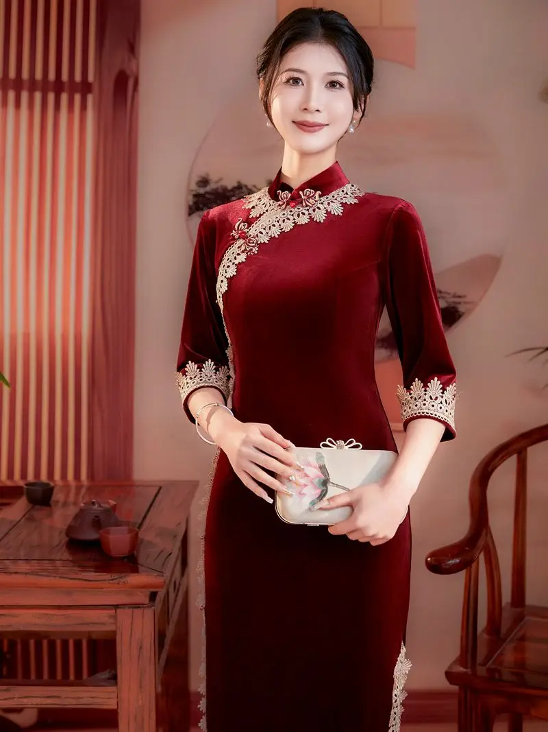 

Удлиненное платье-миди из бархата цвета винного красного, новинка весенней коллекции, для мам